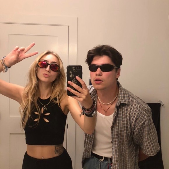 Meet your Posher, Yvonne - Picture 1 of 1